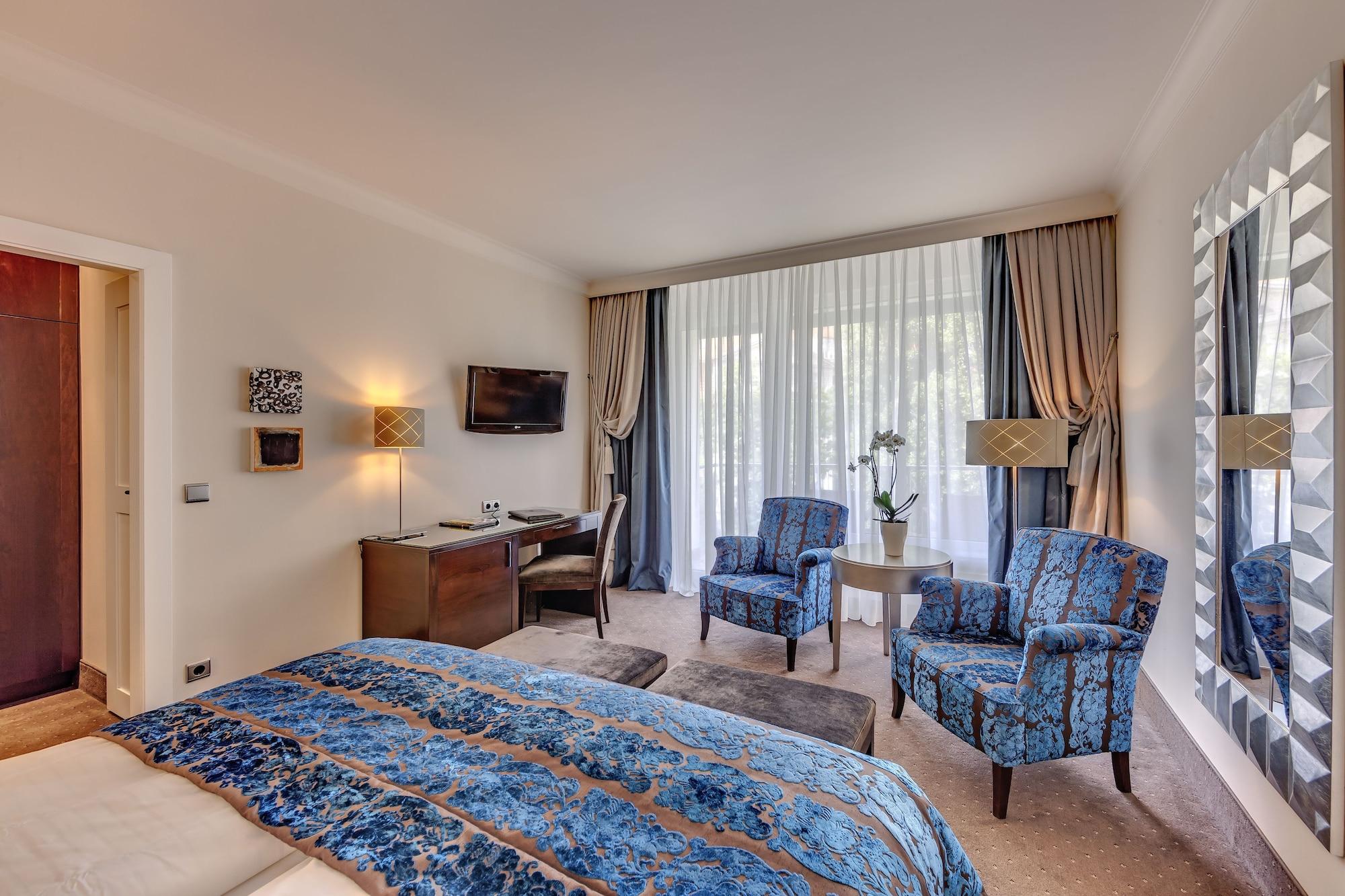 Bernstein Hotel Villa Kastania Берлін Екстер'єр фото