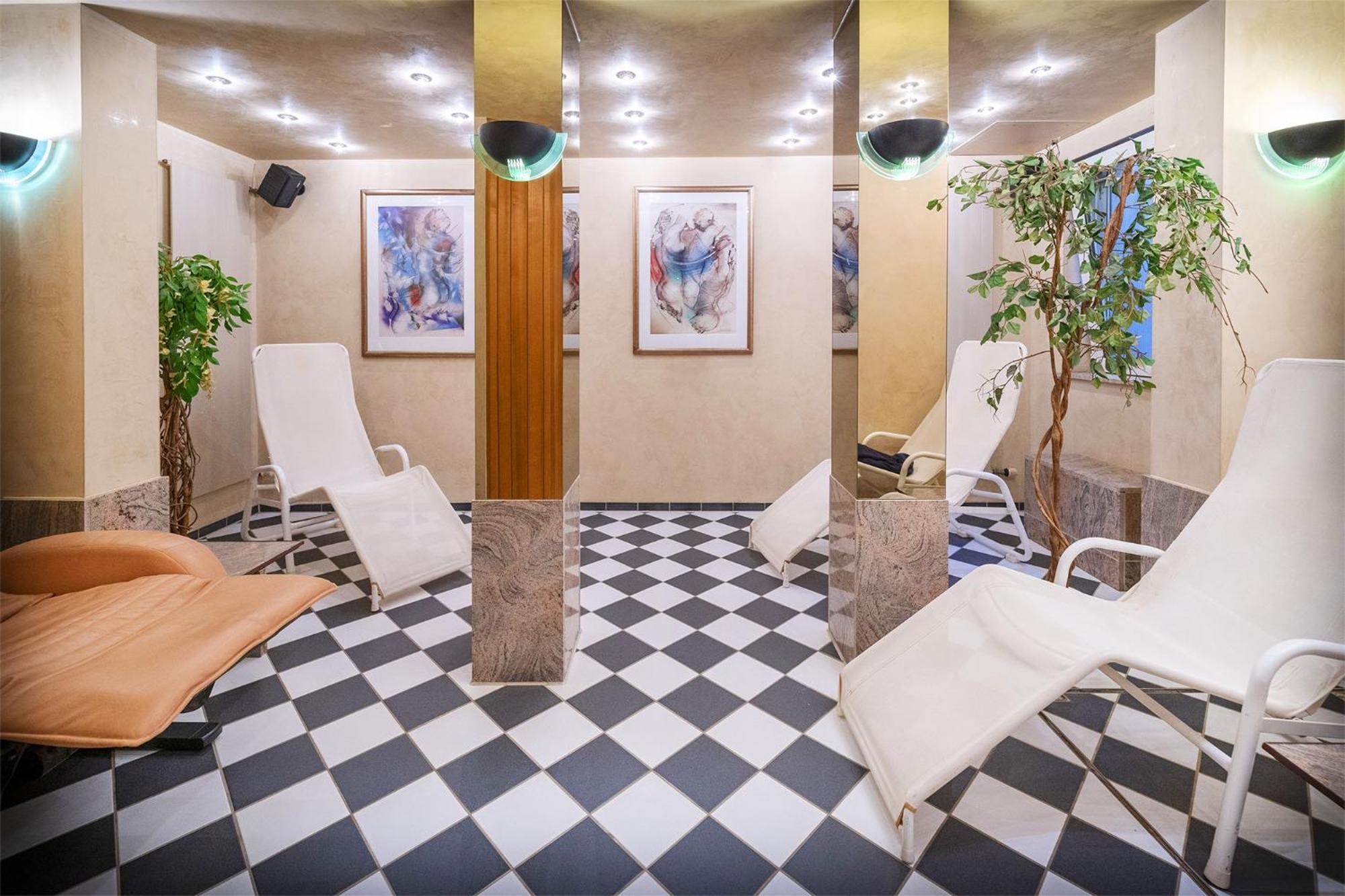 Bernstein Hotel Villa Kastania Берлін Екстер'єр фото